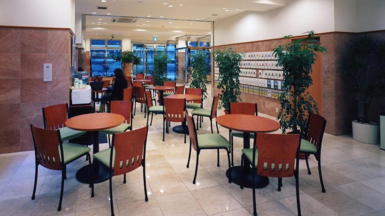 Toyoko Inn Tokyo Ikebukuro Kita-Guchi No.1 Екстер'єр фото