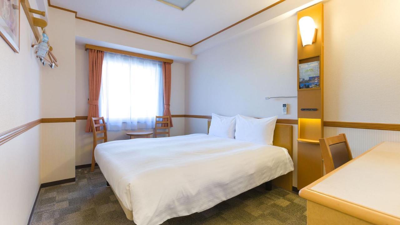 Toyoko Inn Tokyo Ikebukuro Kita-Guchi No.1 Екстер'єр фото