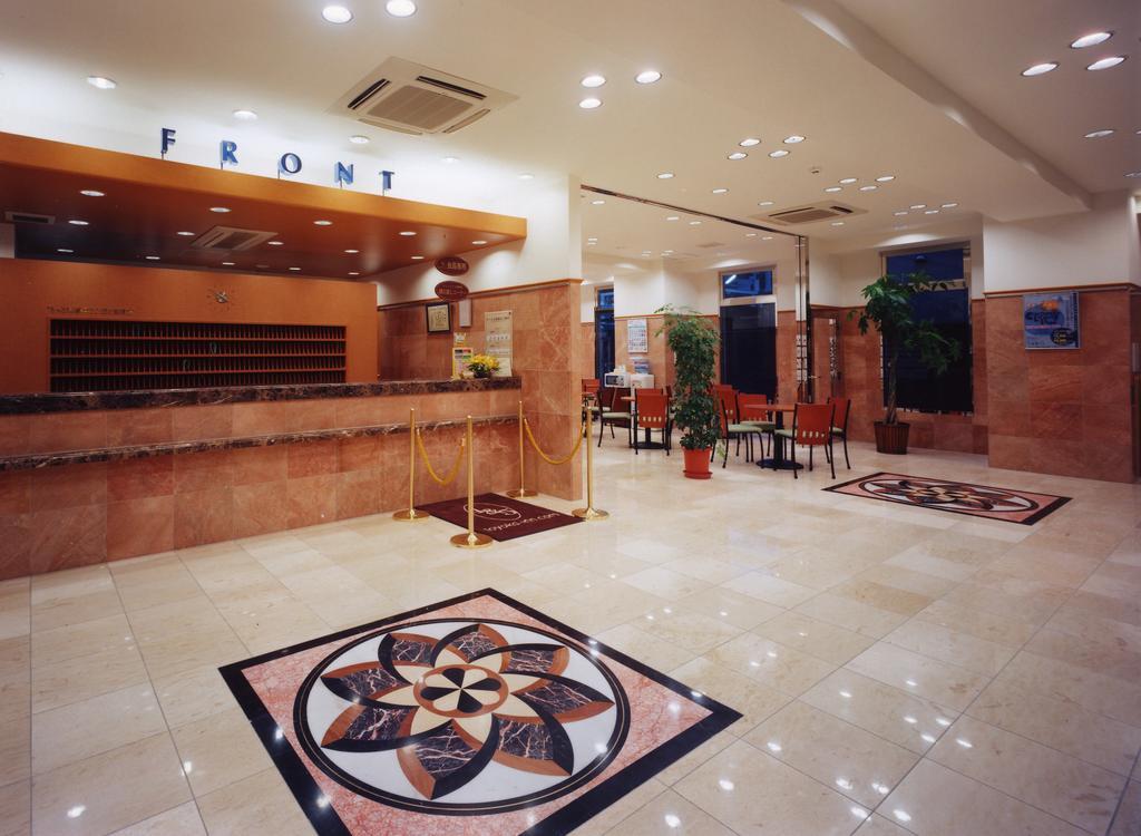 Toyoko Inn Tokyo Ikebukuro Kita-Guchi No.1 Екстер'єр фото