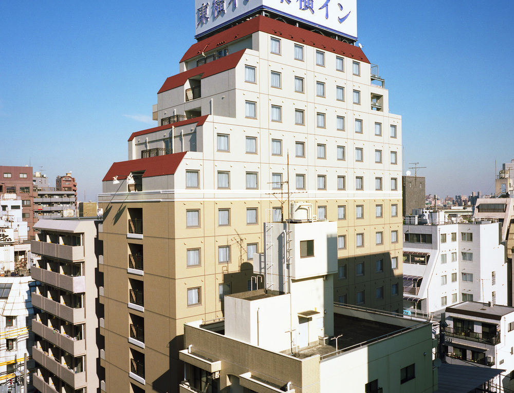 Toyoko Inn Tokyo Ikebukuro Kita-Guchi No.1 Екстер'єр фото